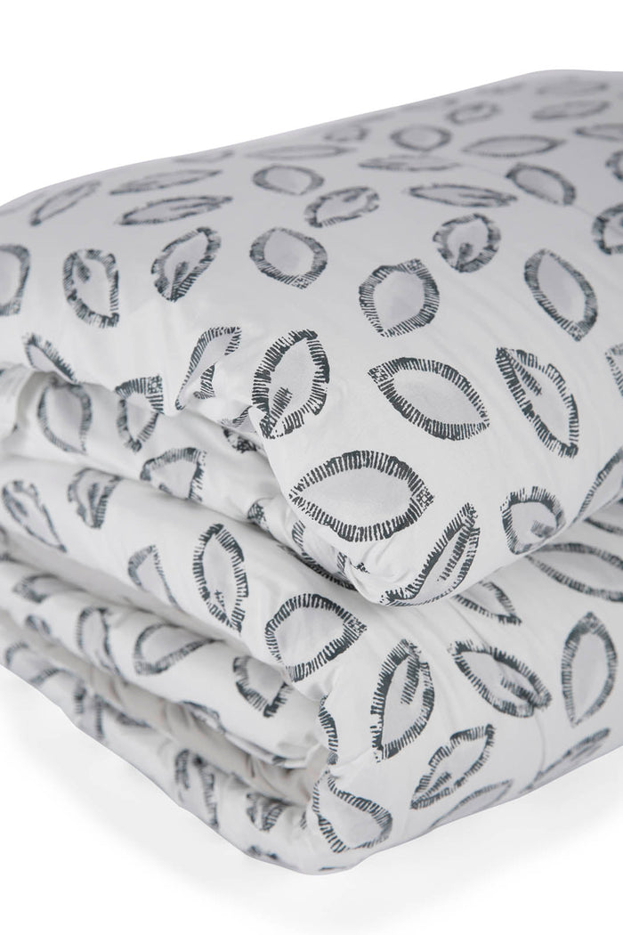 Redtag-Grey-3Pc-Contemporart-Comforter-Set-(Single-Size)-365,-Category:Comforters,-Colour:Grey,-Deals:New-In,-Dept:Home,-Filter:Home-Bedroom,-HMW-BED-Comforters,-New-In-HMW-BED,-Non-Sale,-Section:Homewares-Home-Bedroom-